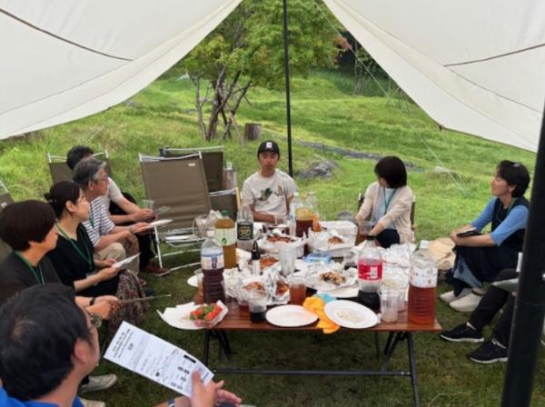 Torch Nikko代表の福田大介さんを囲んでの交流会