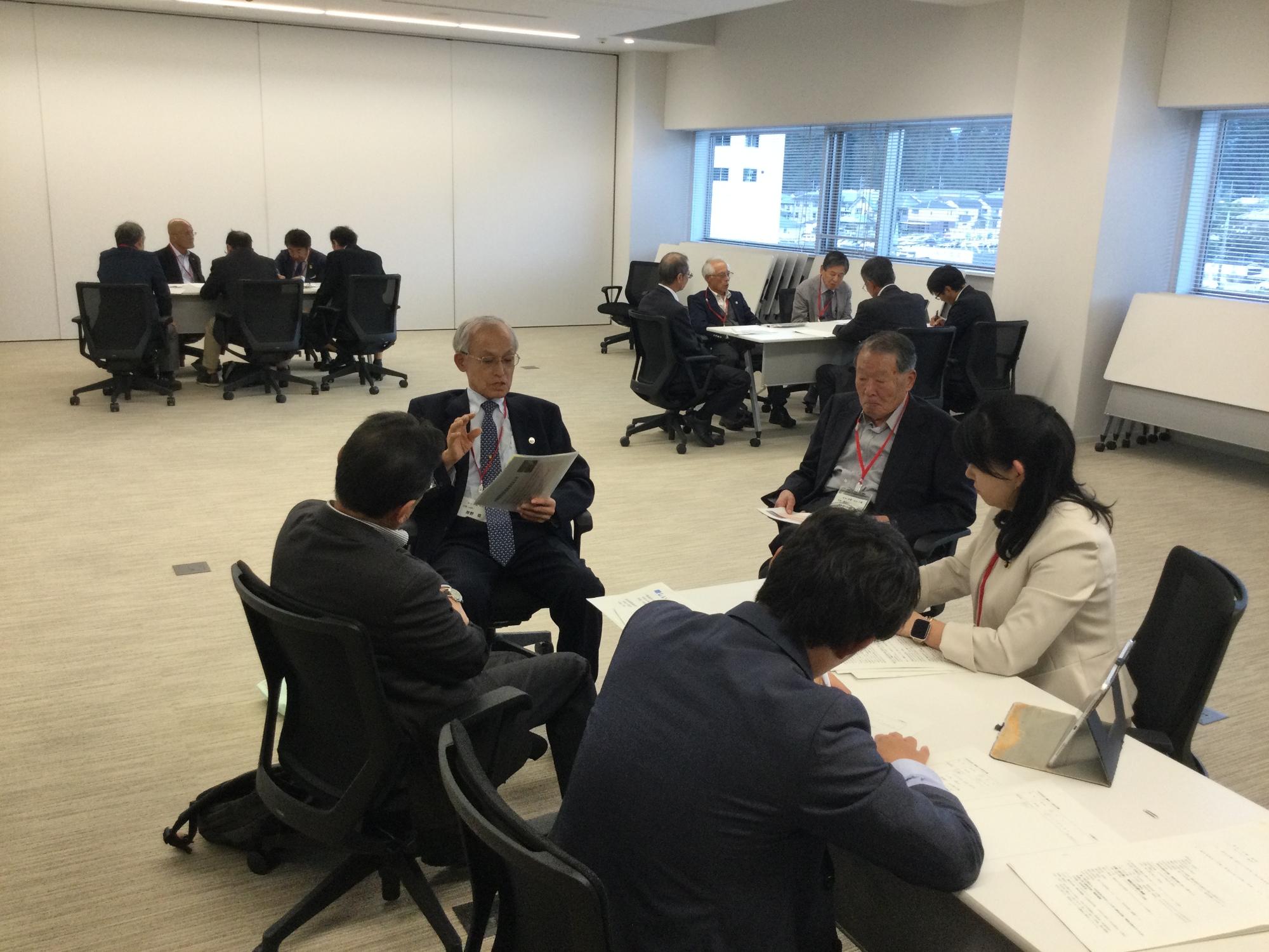 2025年10月20日開催自治会長との意見交換会写真