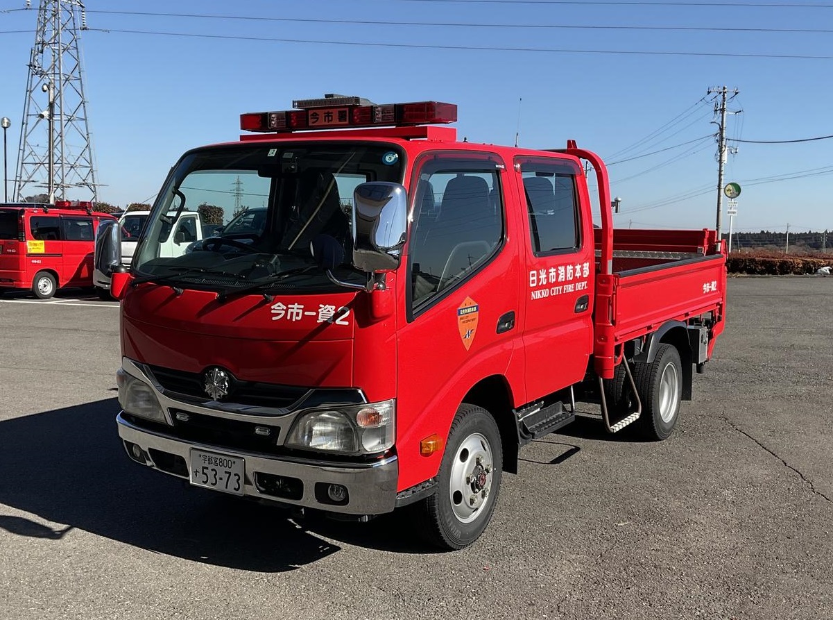 資器材搬送車2(トラック型)