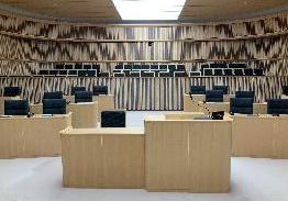 日光市議会議場