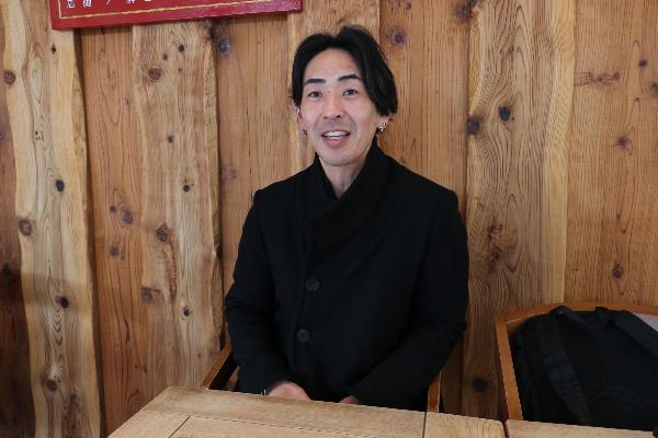 鈴木さん