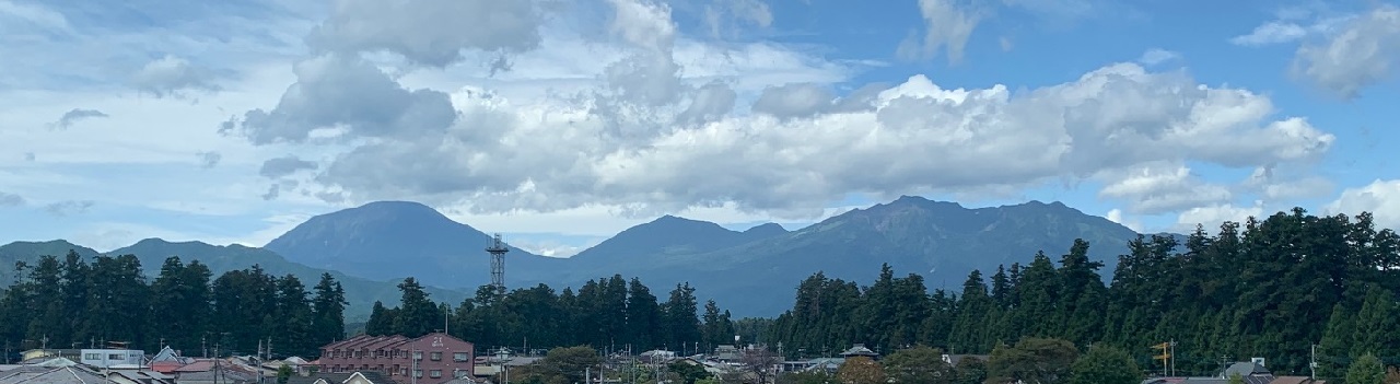 日光暮らしトップ1-初秋の日光連山