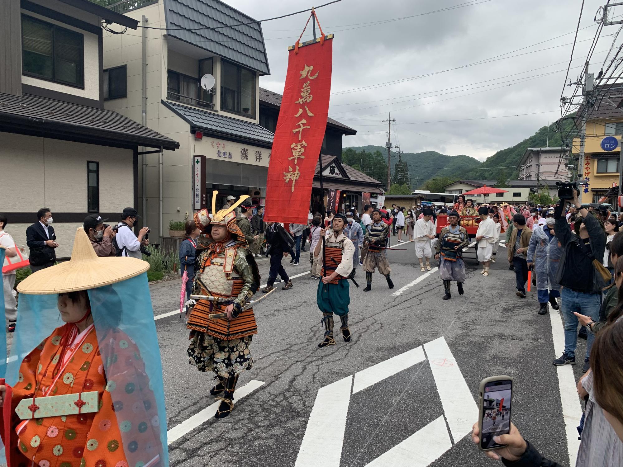 平清盛公に扮する粉川市長