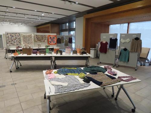 赤間々会館作品展