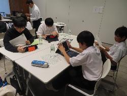 1班のふりかえり学習の様子