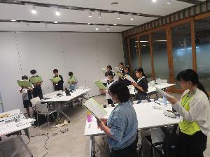 ひろしま平和の歌を練習しました
