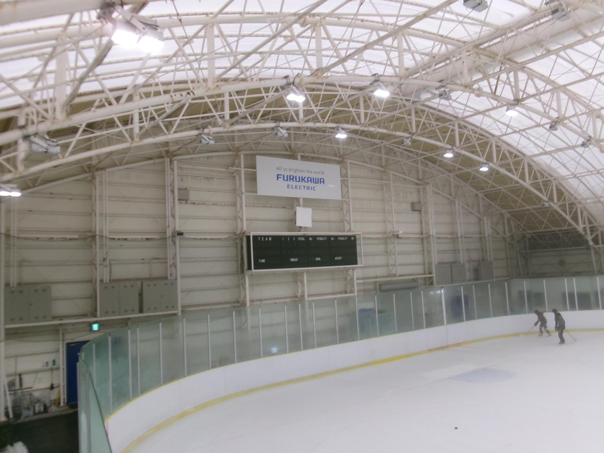 細尾ドームリンク看板（リンク内）